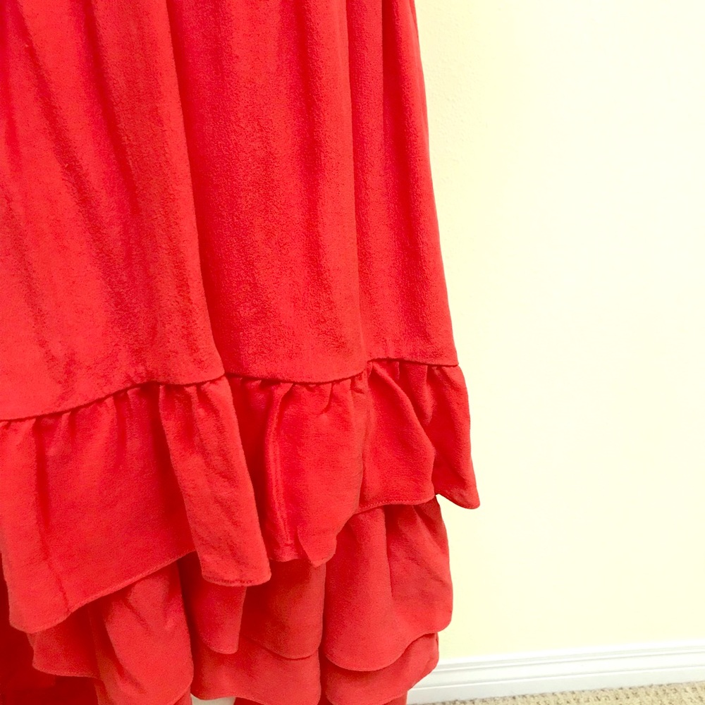 Line & Dot Hi-Low Dress